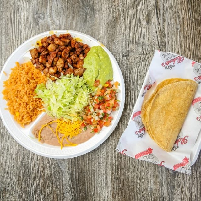 7. CHICKEN Carne Asada Plate.