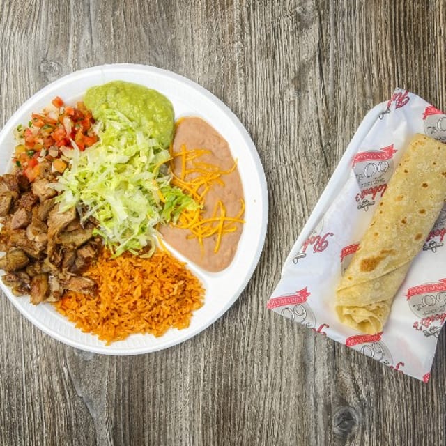 Carnitas / Adobada Plate.
