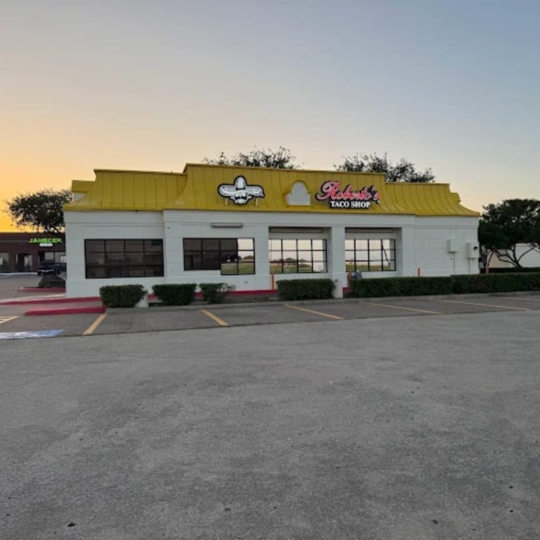 🌮 Roberto's Taco Shop #5 Bedford, TX 🏙️